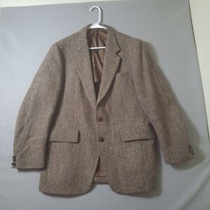 Harris Tweed Mens Sport Coat Size 42 Brown Scottish Wool Herringbone Blazer VTG